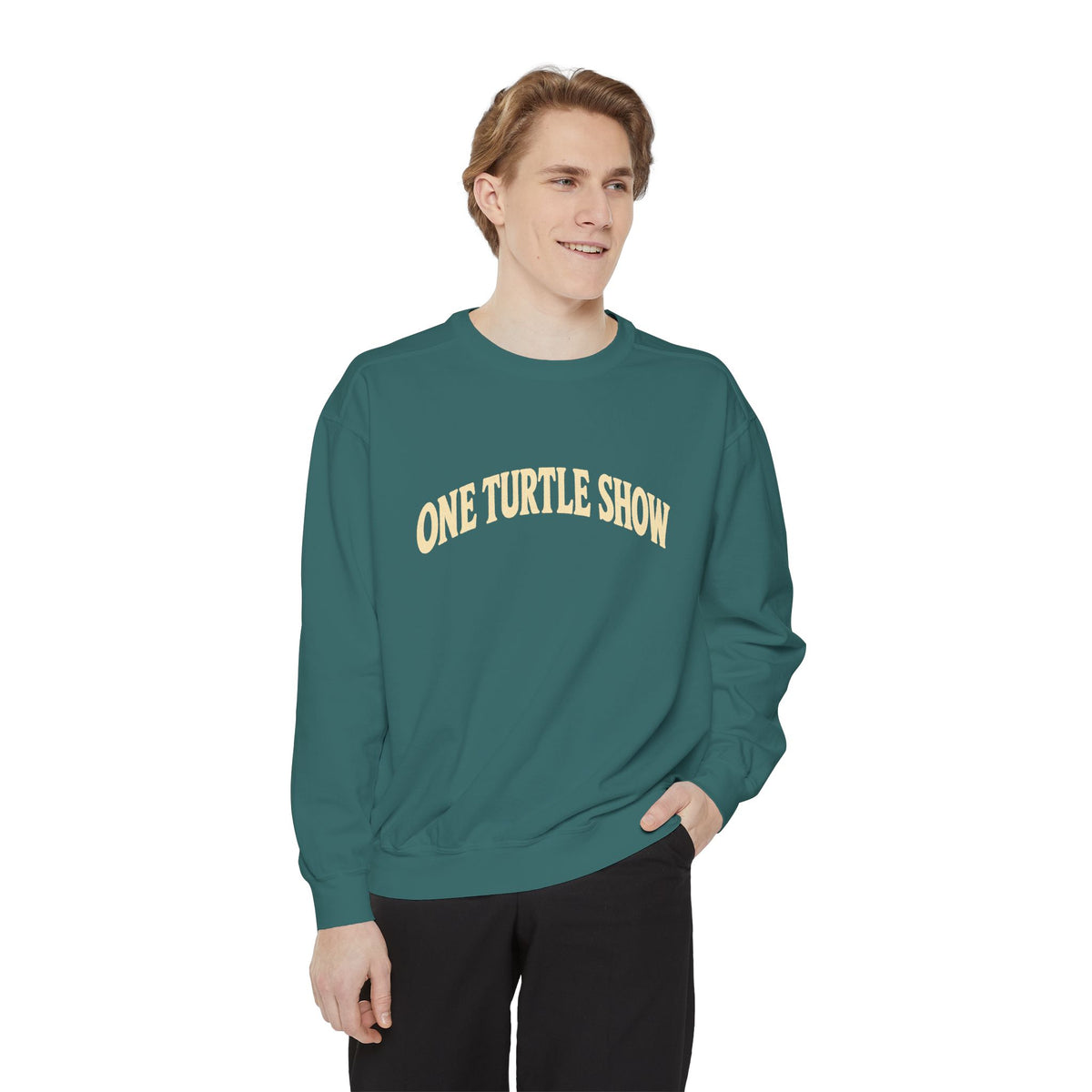 HELLOH One Turtle Show Crewneck